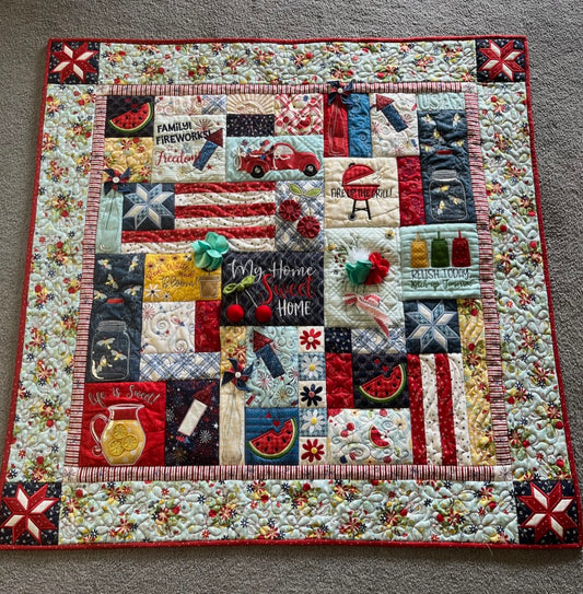 Dimensional Red, White & Bloom Patriotic Quilt Wall Hanging
